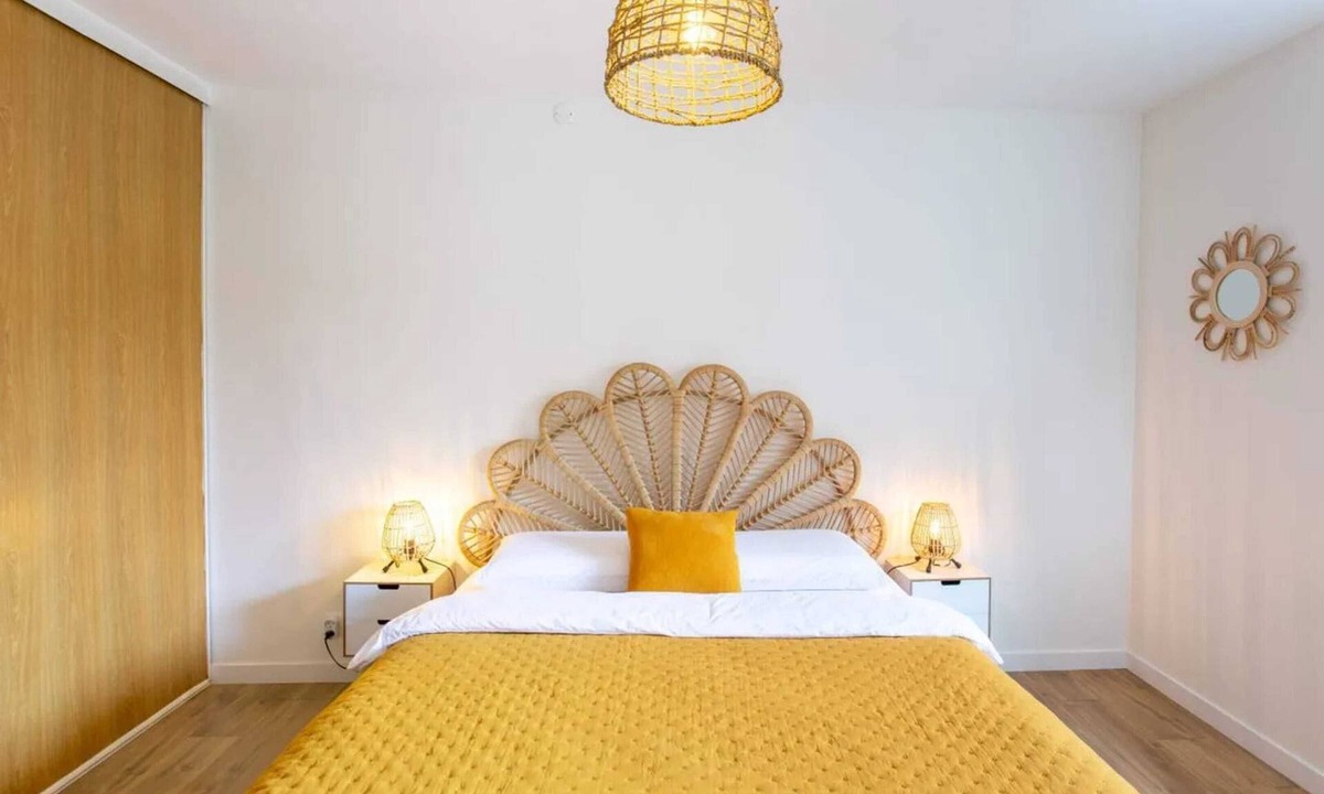 Amiens Apartment | Homerez - Amiens Apartment with Parking