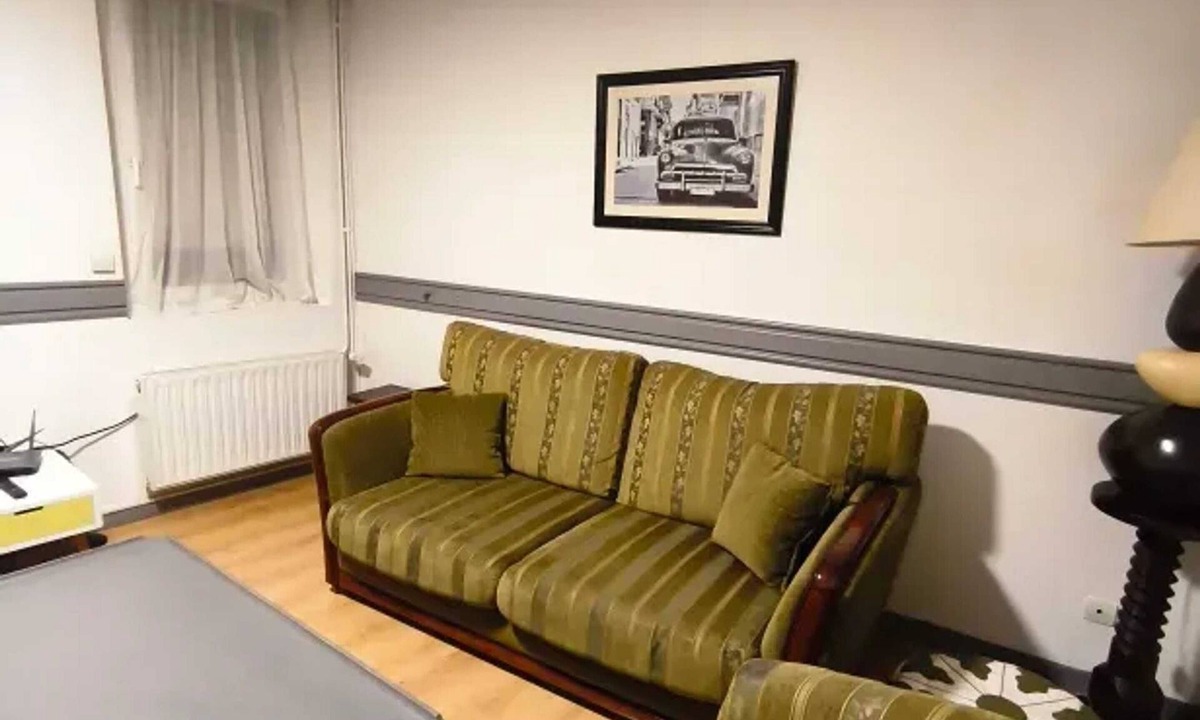 Romilly-sur-Seine Apartment | Homerez - Apartment Romilly-sur-Seine