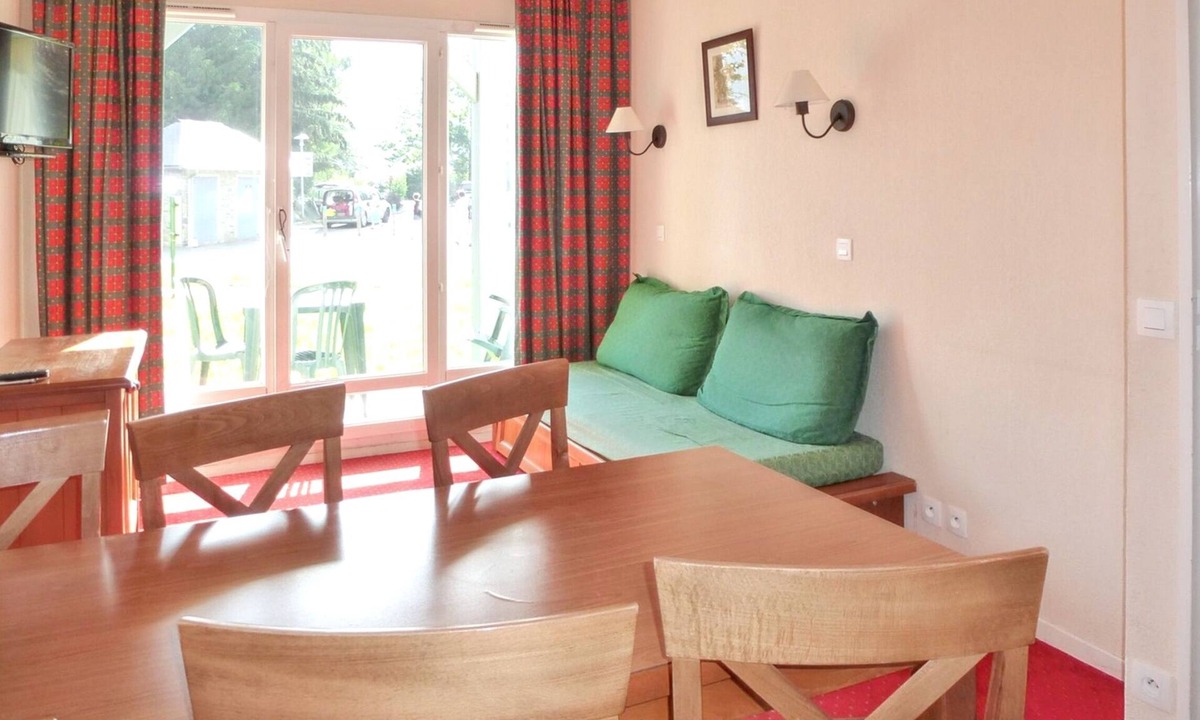 Saint-Lary-Soulan Apartment | Homerez - Apartment in Saint-Lary-Soulan