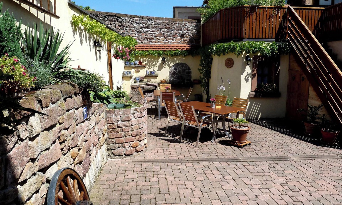 Beblenheim Apartment | Homerez - Apartment Beblenheim