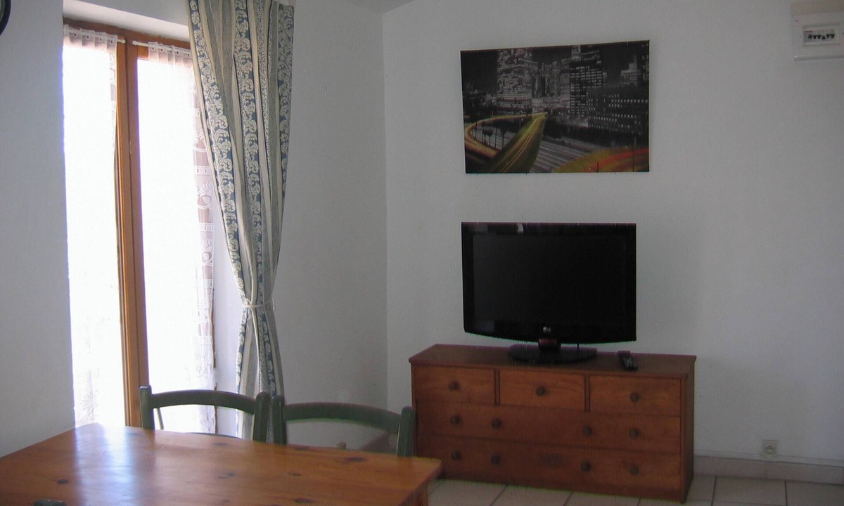 Port-Vendres Apartment | Homerez - Apartment in Port-Vendres.