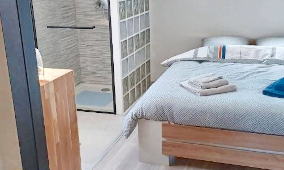 Publier Apartment | Homerez - Apartment in Publier