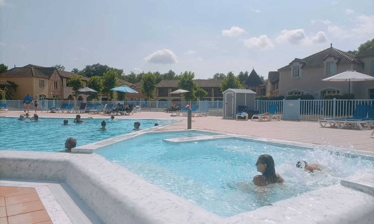 Monflanquin Apartment | Homerez - Apartment Monflanquin