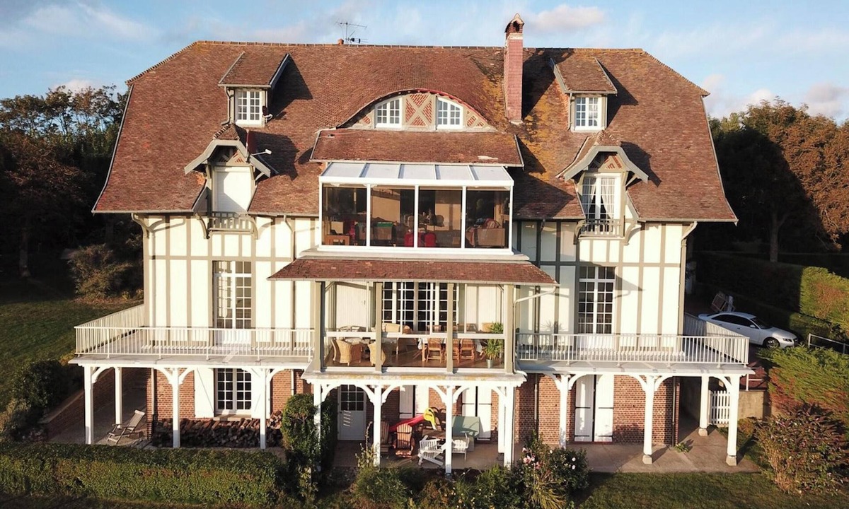 Pourville-sur-Mer Apartment | Homerez - Apt. in Hautot-sur-Mer