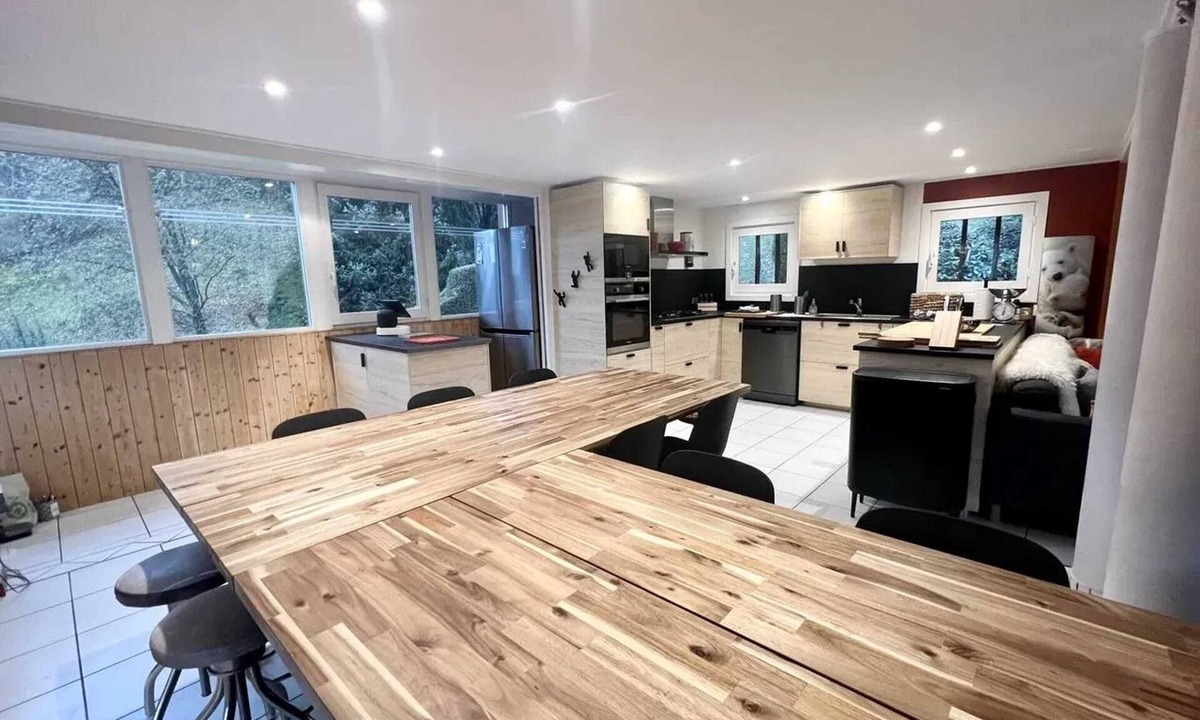 Saint-Lary-Soulan Ski Chalet | Homerez - Chalet Saint-Lary-Soulan