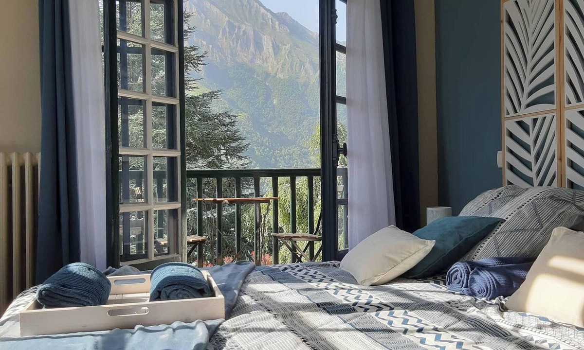 Arrens-Marsous Ski Chalet | Homerez - Chalet Arrens-Marsous