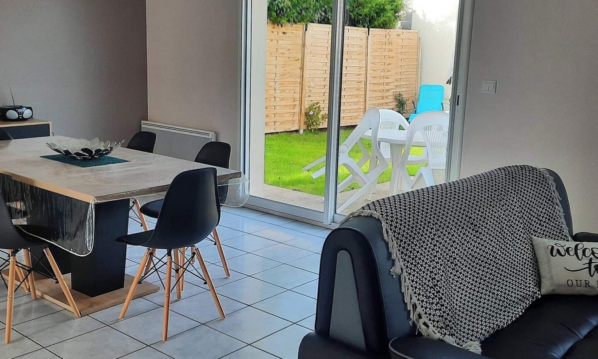 Arrest House | Homerez - Charming house in Arrest with private garden