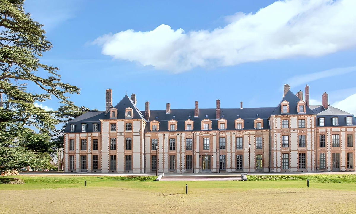 Abondant Apartment | Homerez - Charming Studio in Abondant with Sunny Terrace - 30 m²