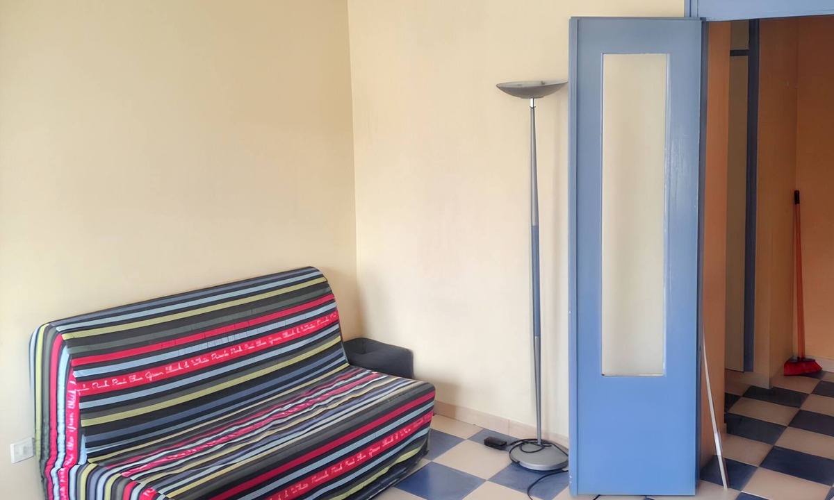 Les Iles Apartment | Homerez - Comfortable Apartment Metz 51m² + Parking