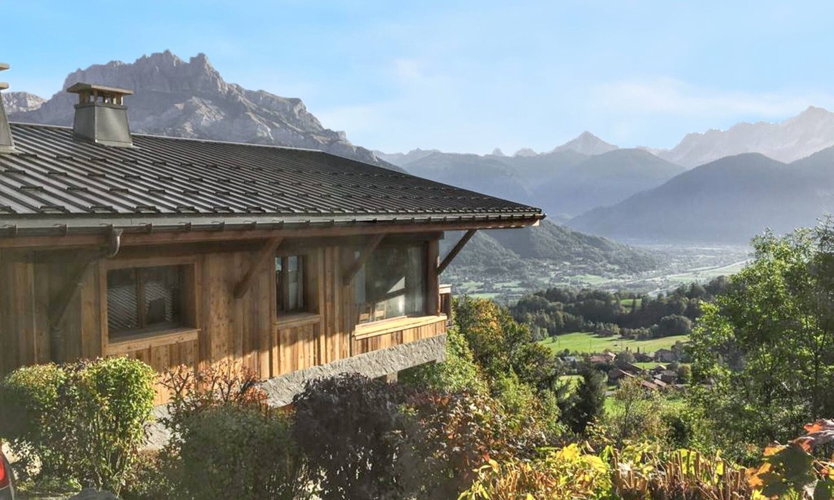 Cordon Ski Chalet | Homerez - Cordon Chalet, Mountain View