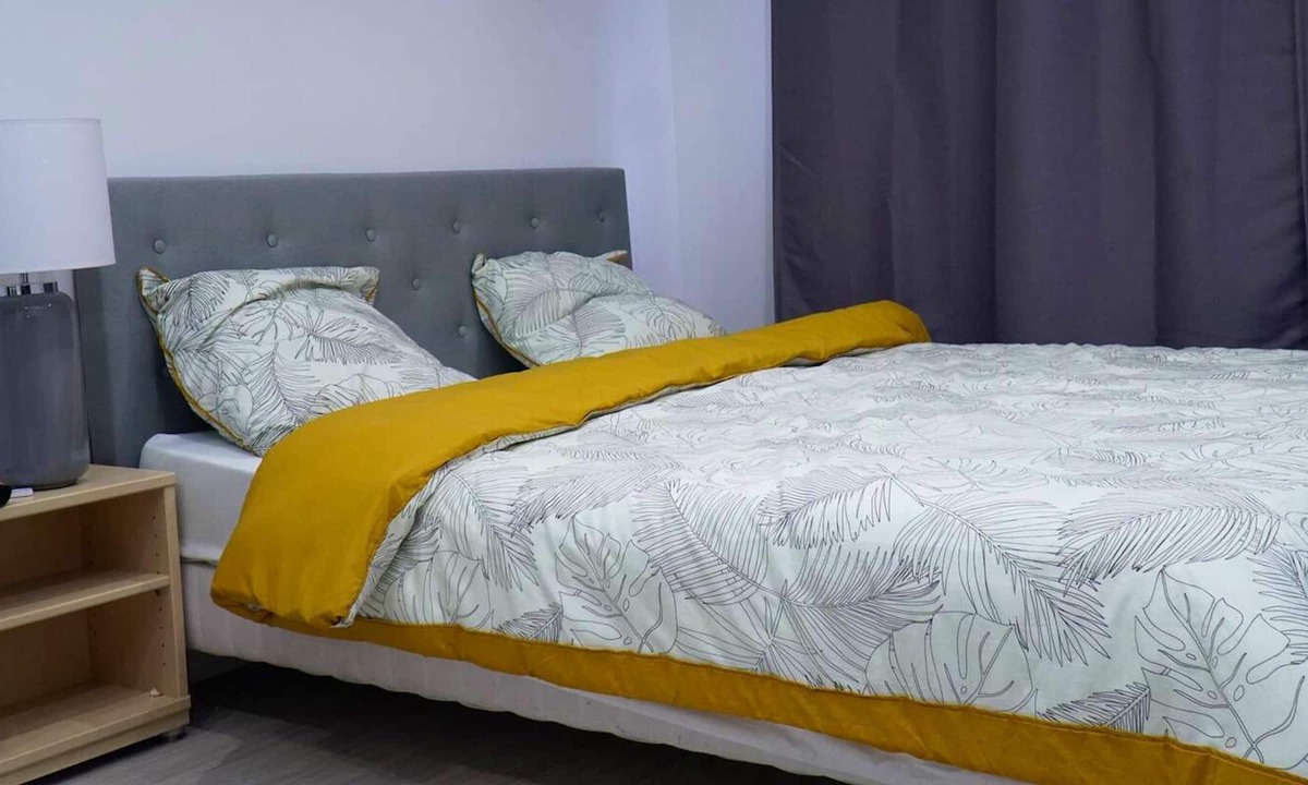 Les Noyers Apartment | Homerez - Cozy Studio in Pontoise - 25 sqm