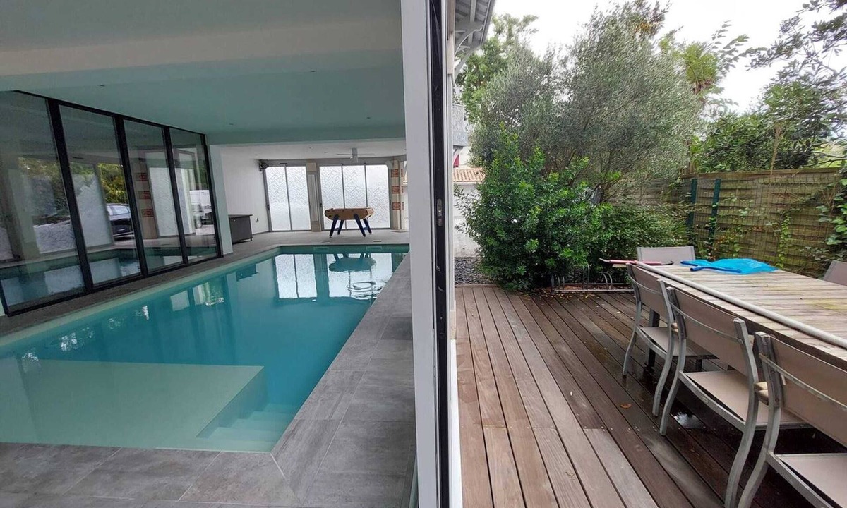Arcachon Villa | Homerez - Exceptional Villa in Arcachon with Private Pool