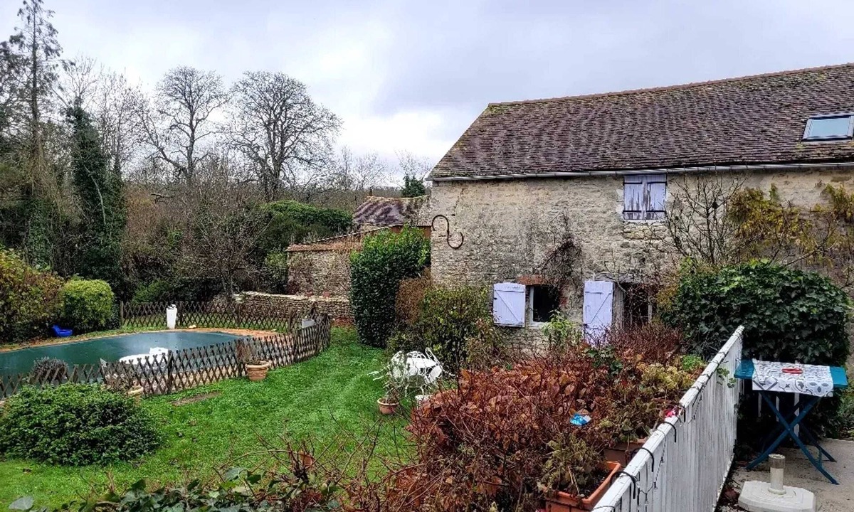 Pithiverais-Gatinais House | Homerez - Holiday Home in Orville