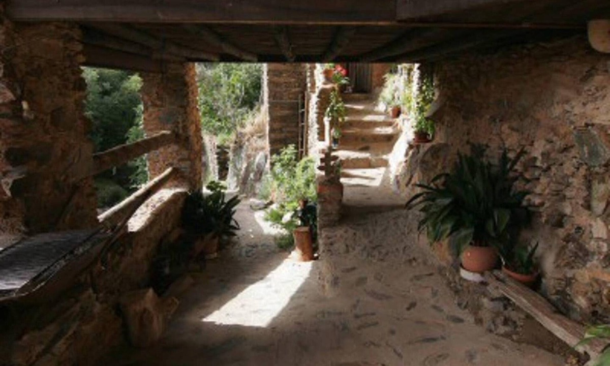 Robledillo de Gata House | Homerez - House for 8 ppl. with terrace and balcony at Robledillo de Gata