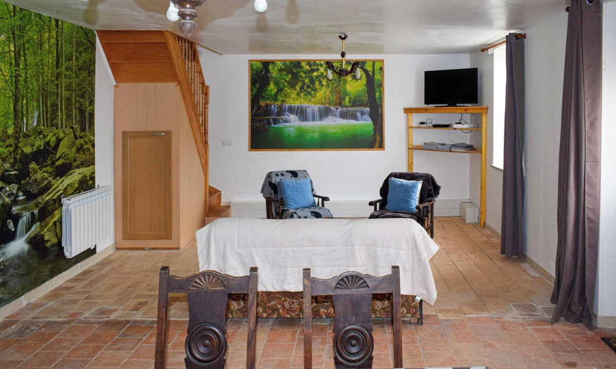 Channay-sur-Lathan House | Homerez - House Channay-sur-Lathan