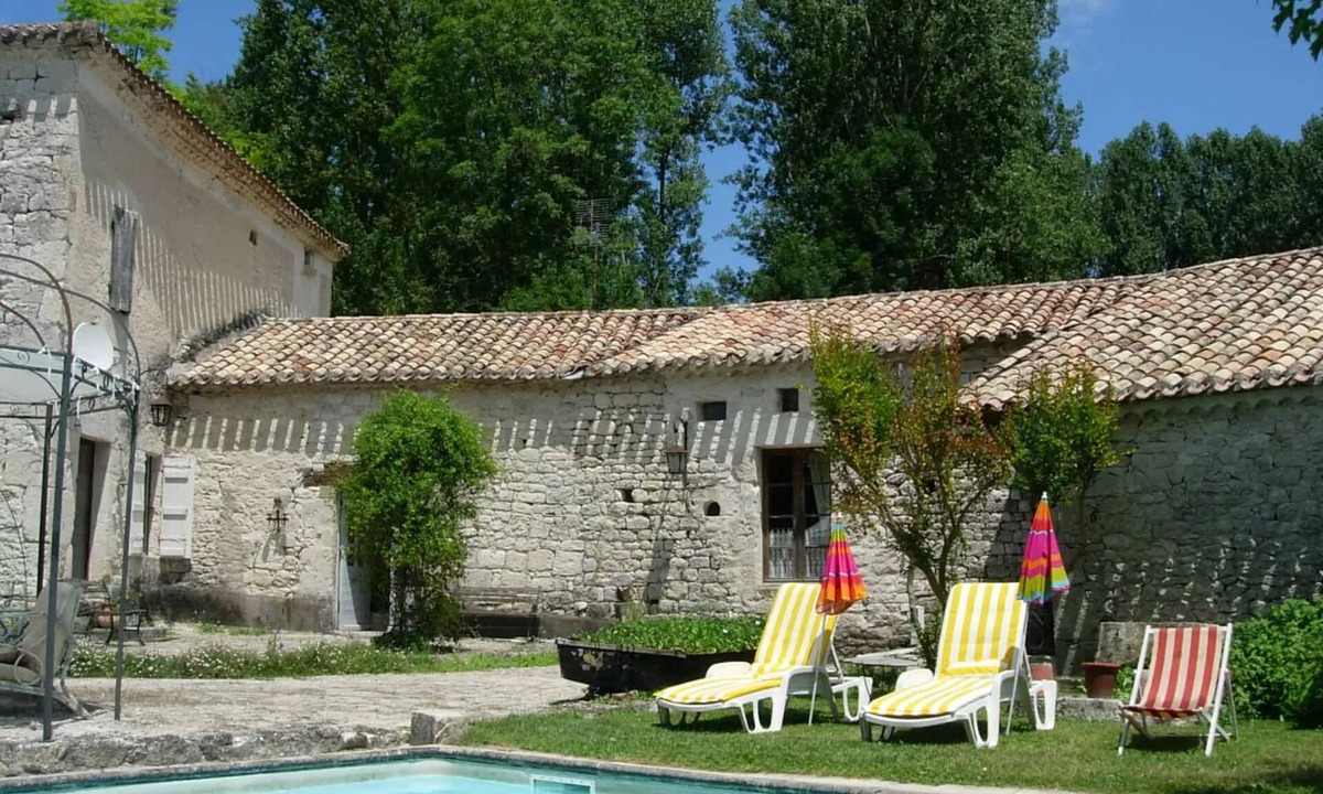 Montaigu-de-Quercy House | Homerez - House in Montaigu-de-Quercy