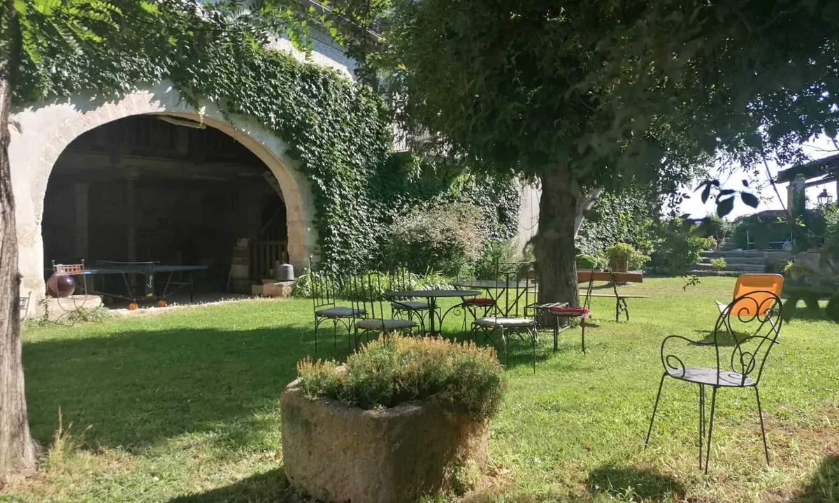 Nages-et-Solorgues House | Homerez - House in Nages-et-Solorgues