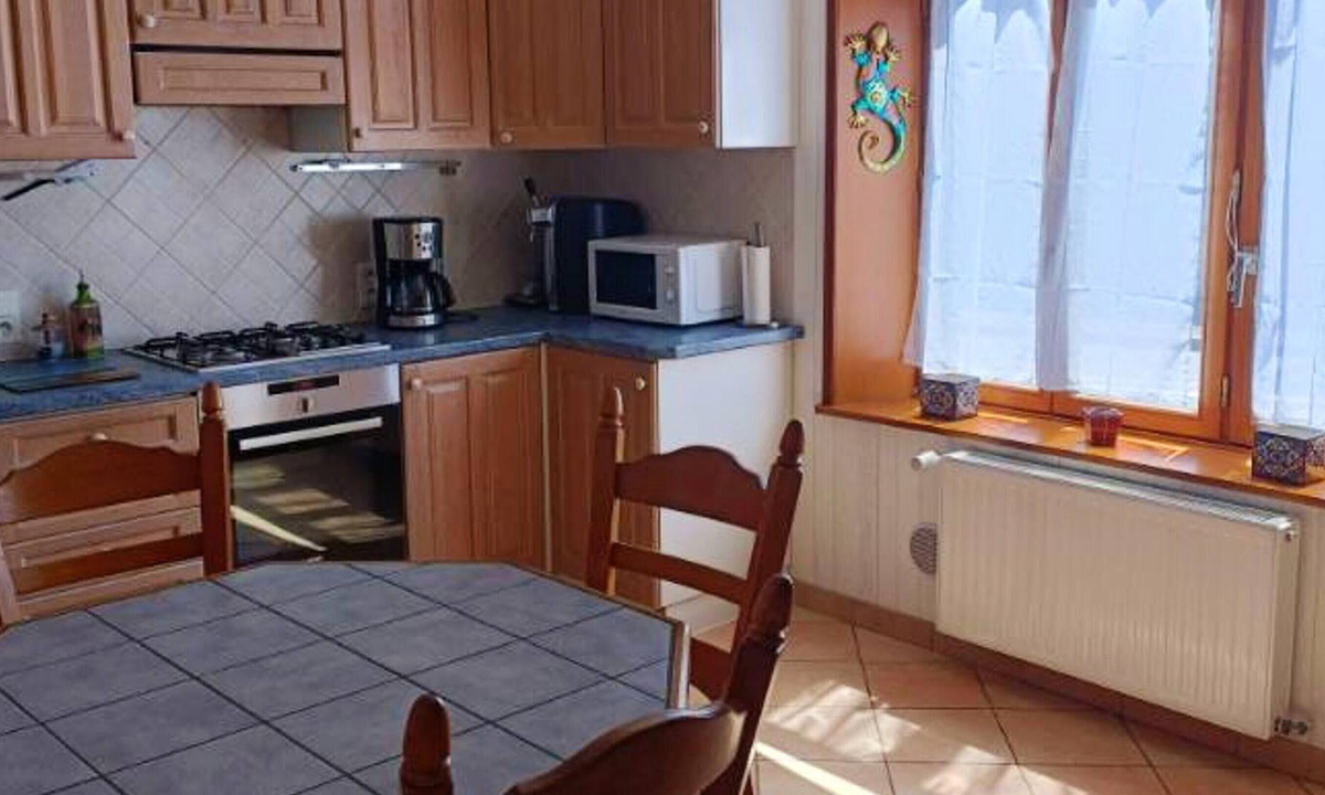 Desvres House | Homerez - House 15 km from the beach for 4 pers. with garden in Desvres