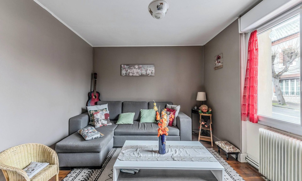 Bourbon-Lancy House | Homerez - House in Bourbon-Lancy