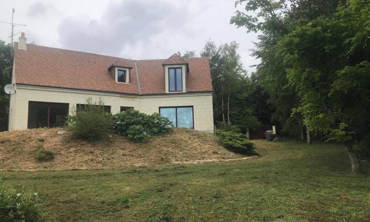 Mouterre-Silly House | Homerez - House in Mouterre-Silly