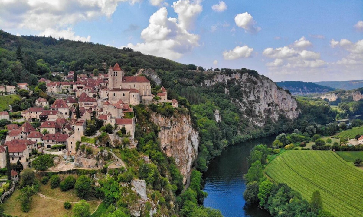 Tour-de-Faure House | Homerez - House in Tour-de-Faure