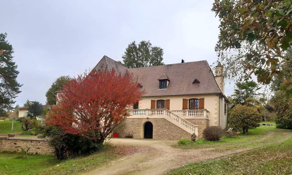 La Fagette House | Homerez - House in Le Bugue with garden.