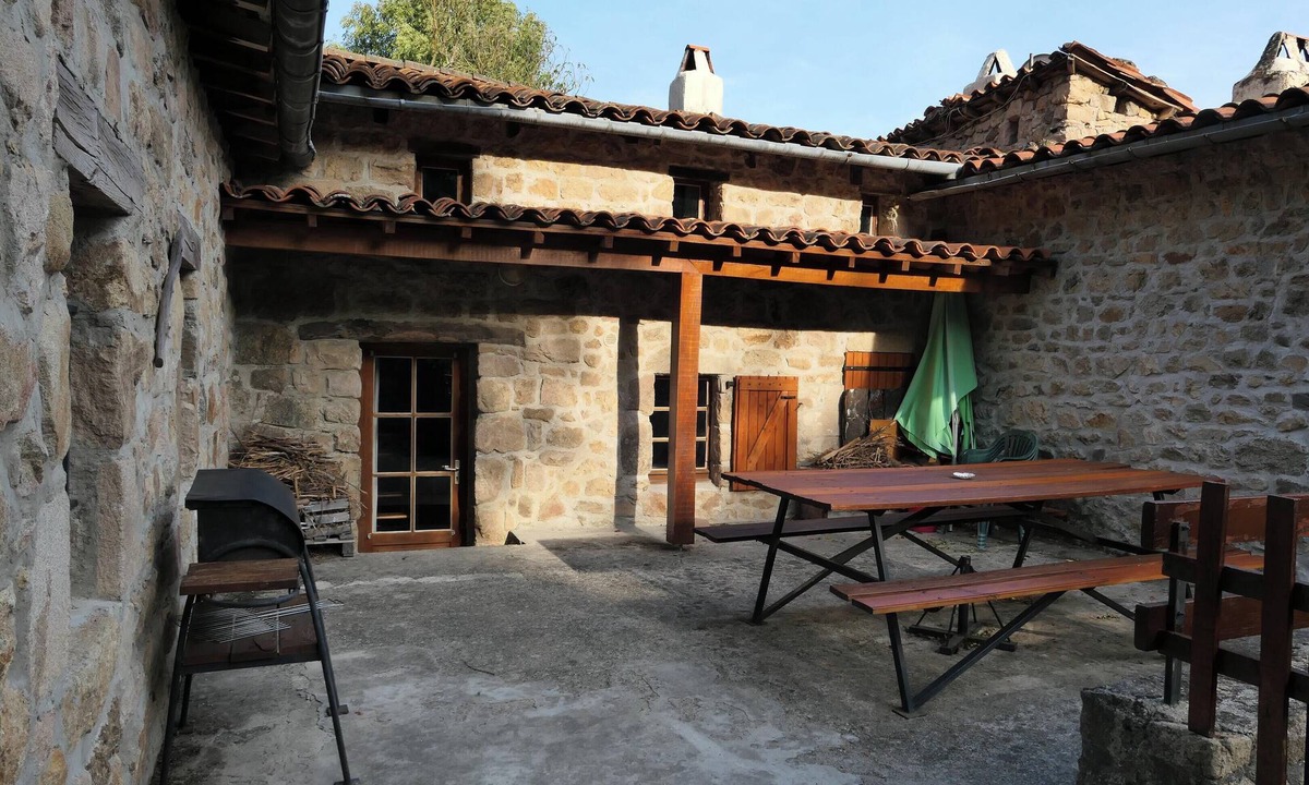 Saint-Basile House | Homerez - House in Saint-Basile