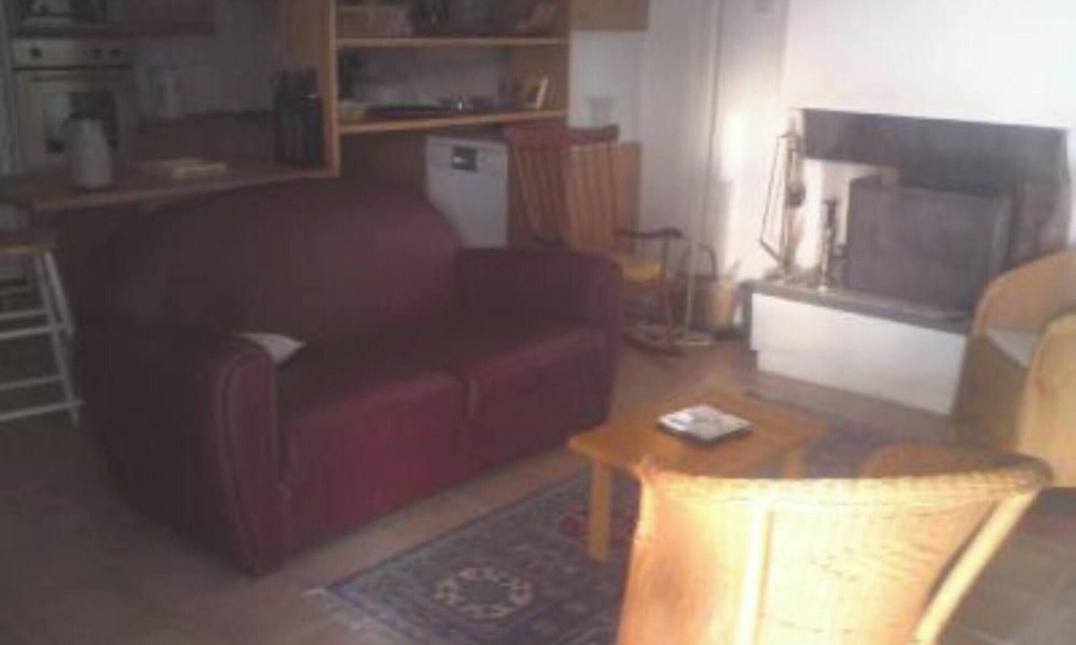 Eygaliers Apartment | Homerez - Lake-view Apt Eygaliers