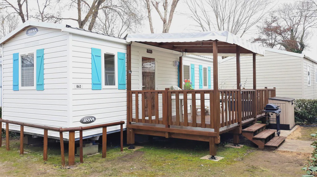 Saint-Jean-de-Monts House | Homerez last minute deal - Amazing bungalow with shared pool