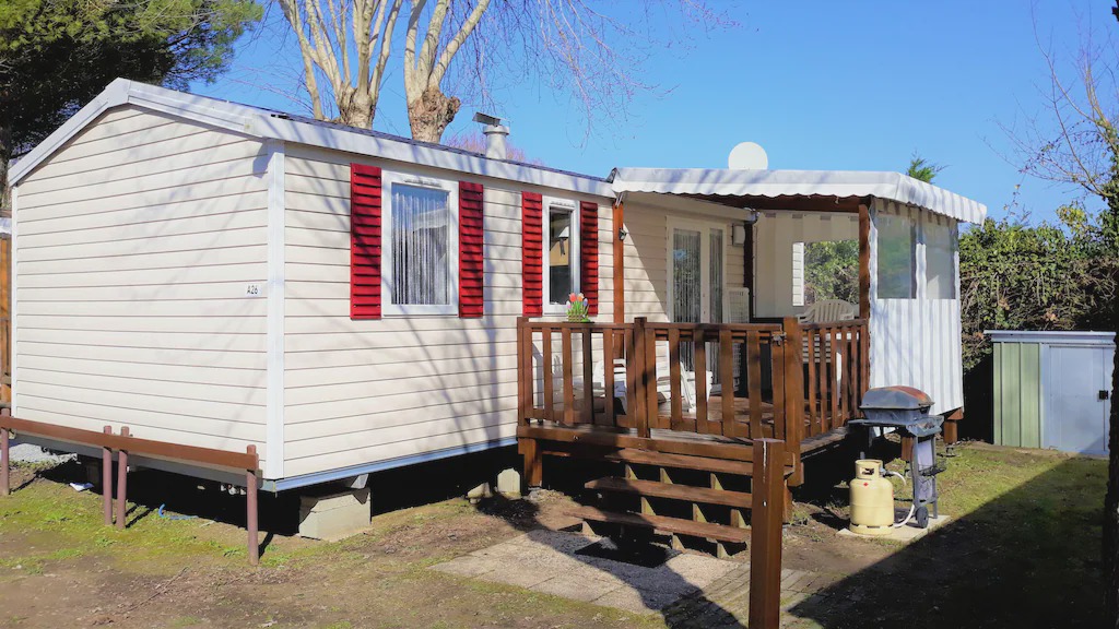 Saint-Jean-de-Monts House | Homerez last minute deal - Amazing bungalow with shared pool