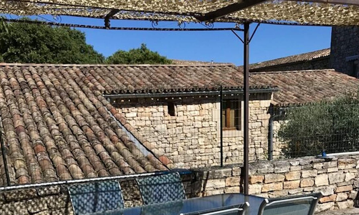 Orgnac-l'Aven House | Homerez - Property for 5 ppl. with shared pool and garden at Orgnac-l'Aven