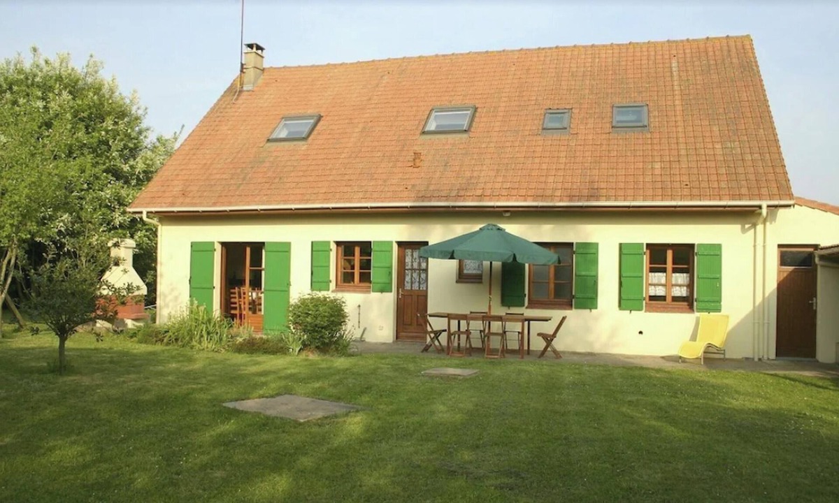 Saint-Josse House | Homerez - Spacious House in Saint-Josse with Garden