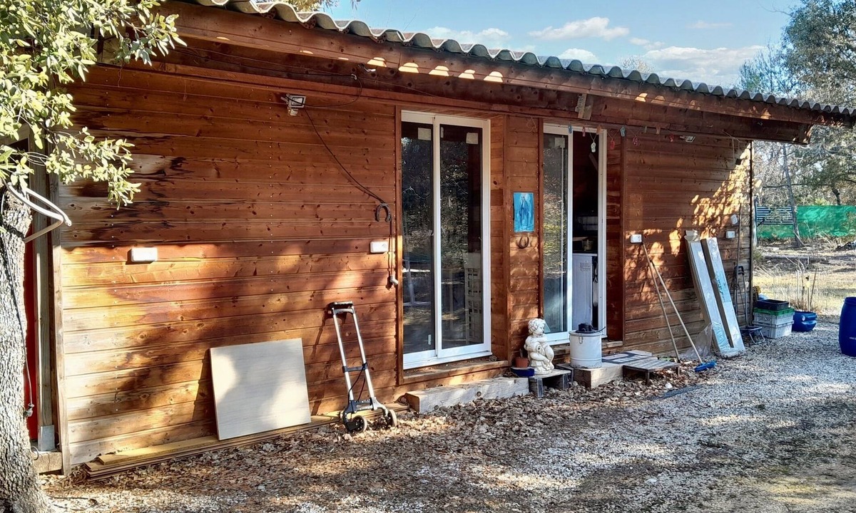 Cucuron Apartment | Homerez - Studio in Cucuron with Garden