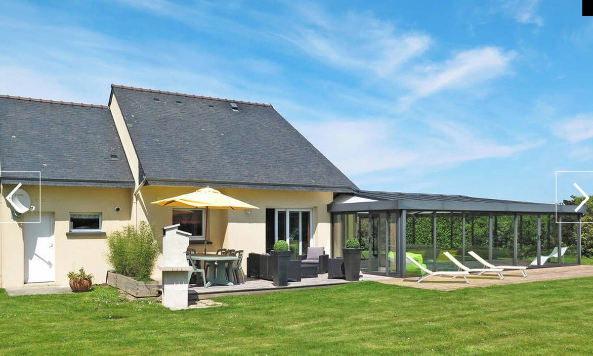 Kersaint-Plabennec Villa | Homerez - Villa in Kersaint-Plabennec