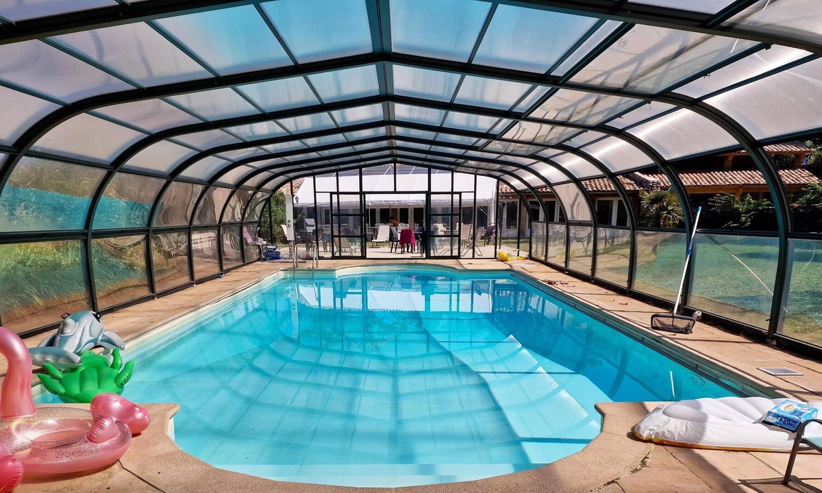 Chomerac Villa | Homerez - Villa for 10 ppl. with swimming-pool, jacuzzi and terrace at Chomérac