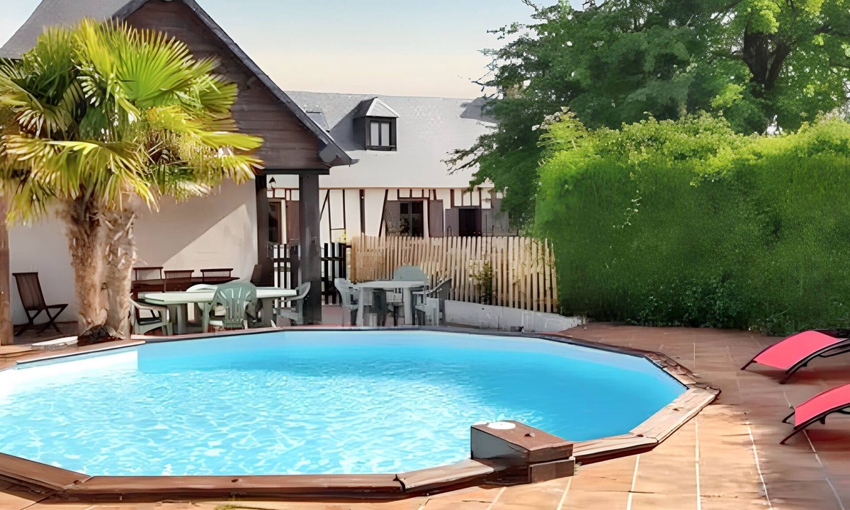 Epinay Villa | Homerez - Villa in Mesnil-en-Ouche.