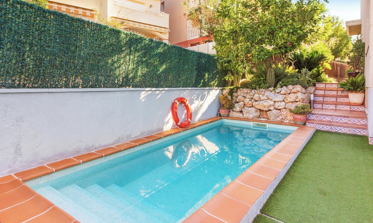 Torredembarra Villa | Homerez - Villa in Torredembarra - Sea view