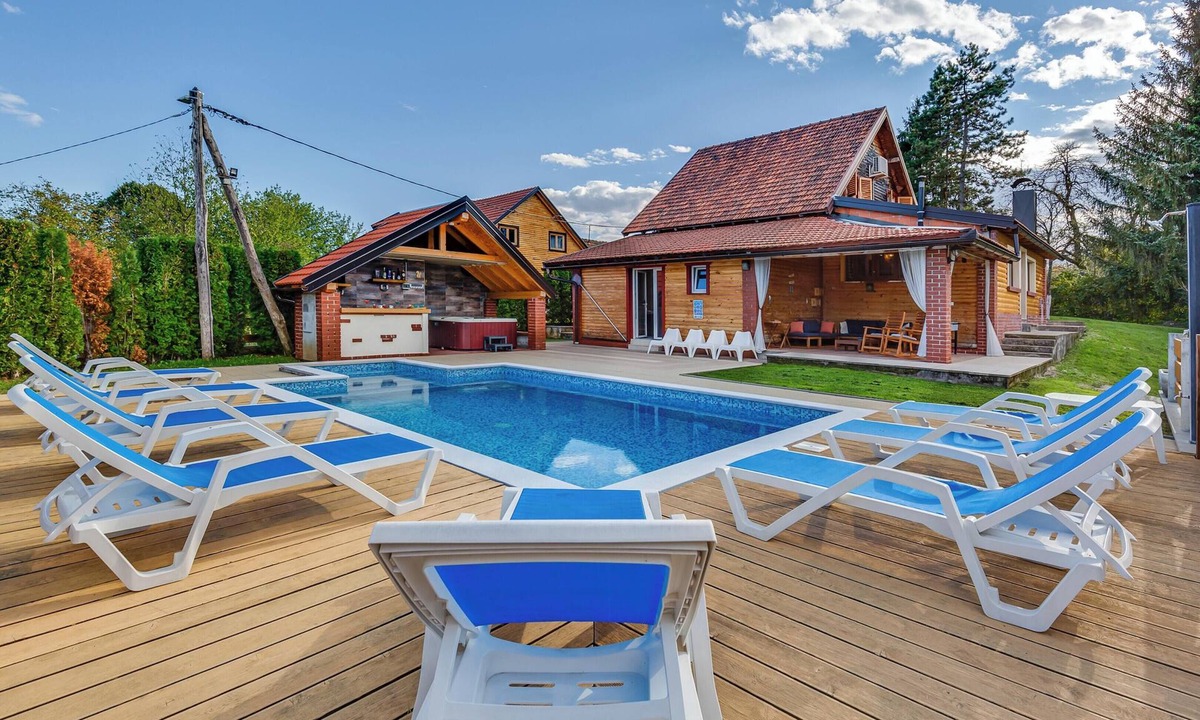 Gornje Dubrave Villa | Homerez - Villa in Gornje Dubrave