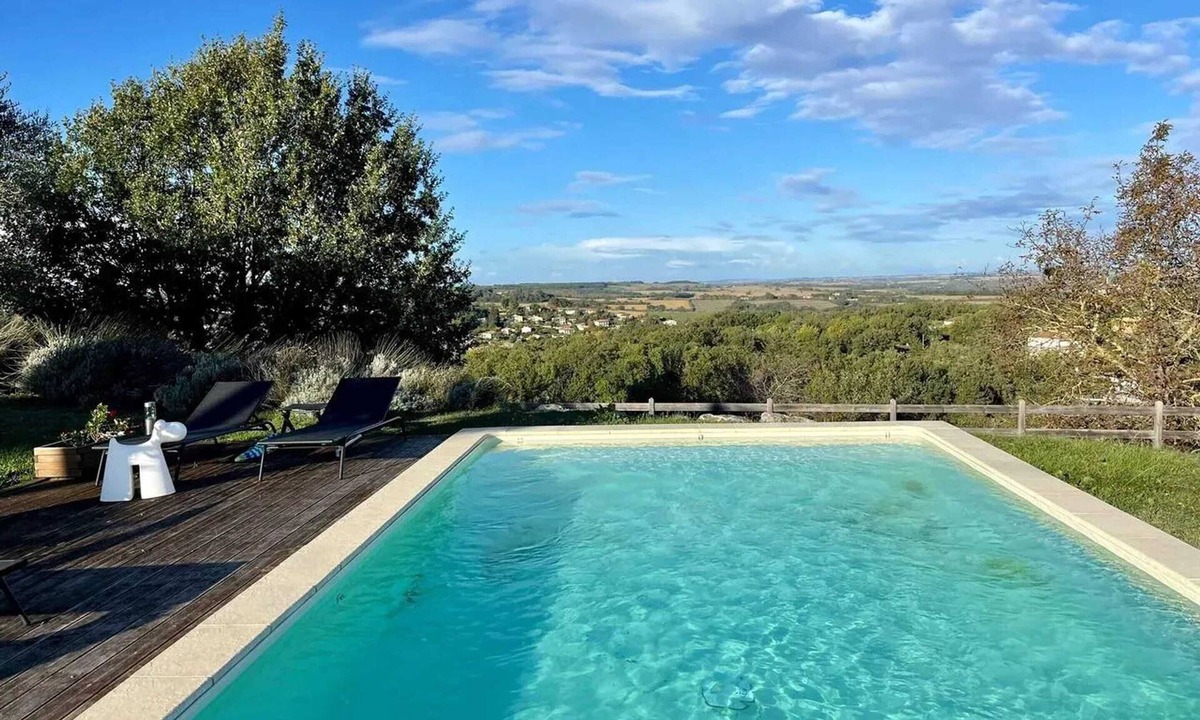 Duran Villa | Homerez - Villa with pool in Duran