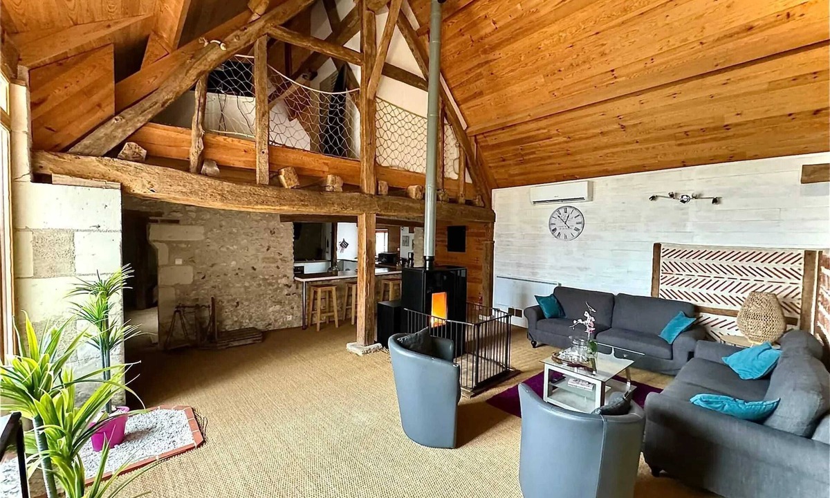 Mosnes Villa | Homerez - Villa with Private Pool in Mosnes