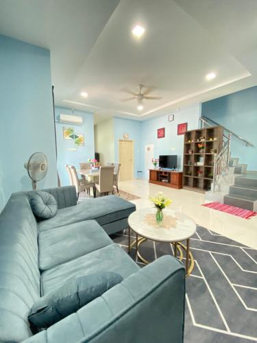 Kampung Gong Badak Apartment | HOMESTAY ACIK