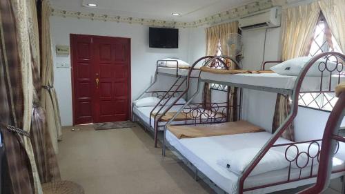 Kampung Kepong House | HOMESTAY AL- Amin