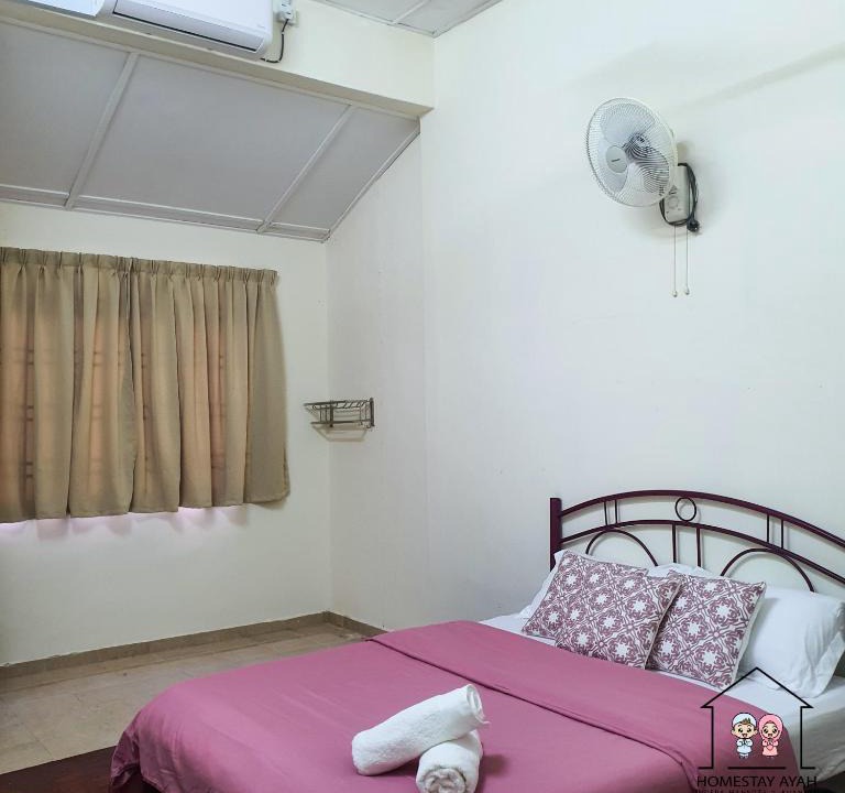 Bandar Indera Mahkota House | Homestay Ayah (IM2)