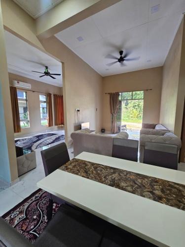 Kampung Bunohan House | Homestay D'Bunohan