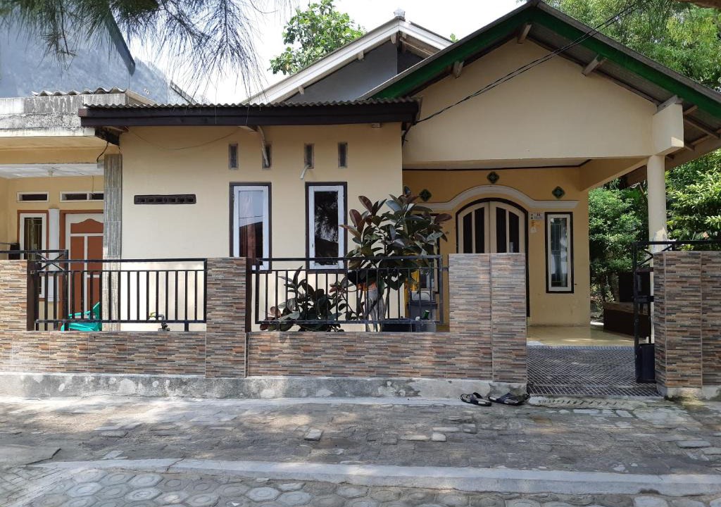 Tidung Island House | Homestay Ibu Epi