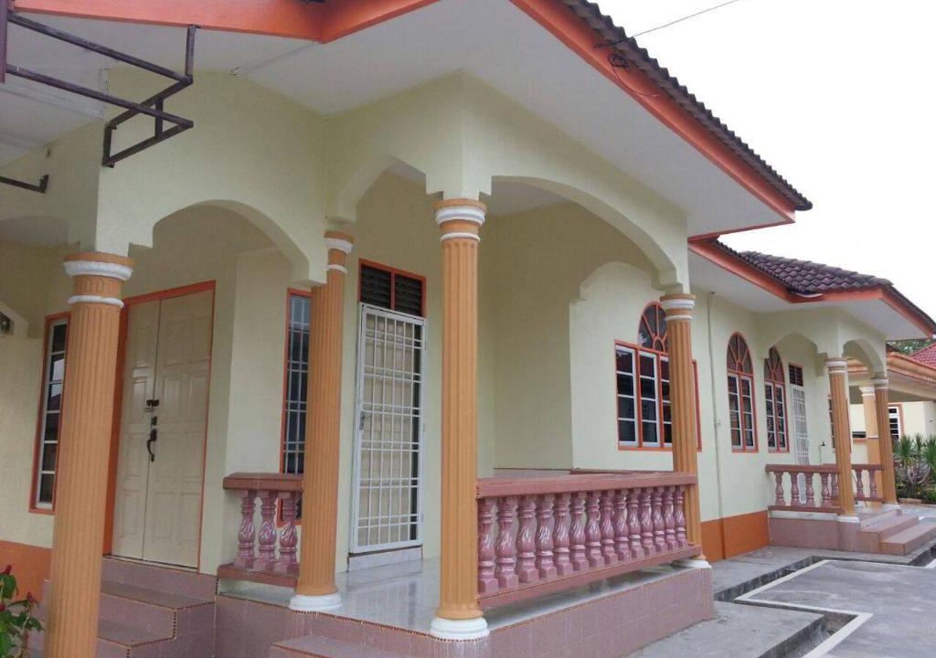 Kampung Gong Badak House | Homestay Keluarga 4411