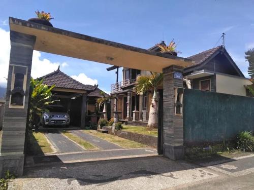 Tua Villa | Homestay Mroom Bali