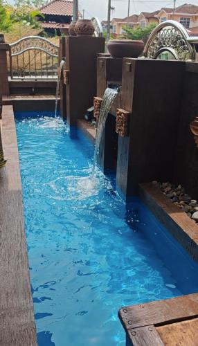 Kampung Lembah House | Homestay Santai Bertam