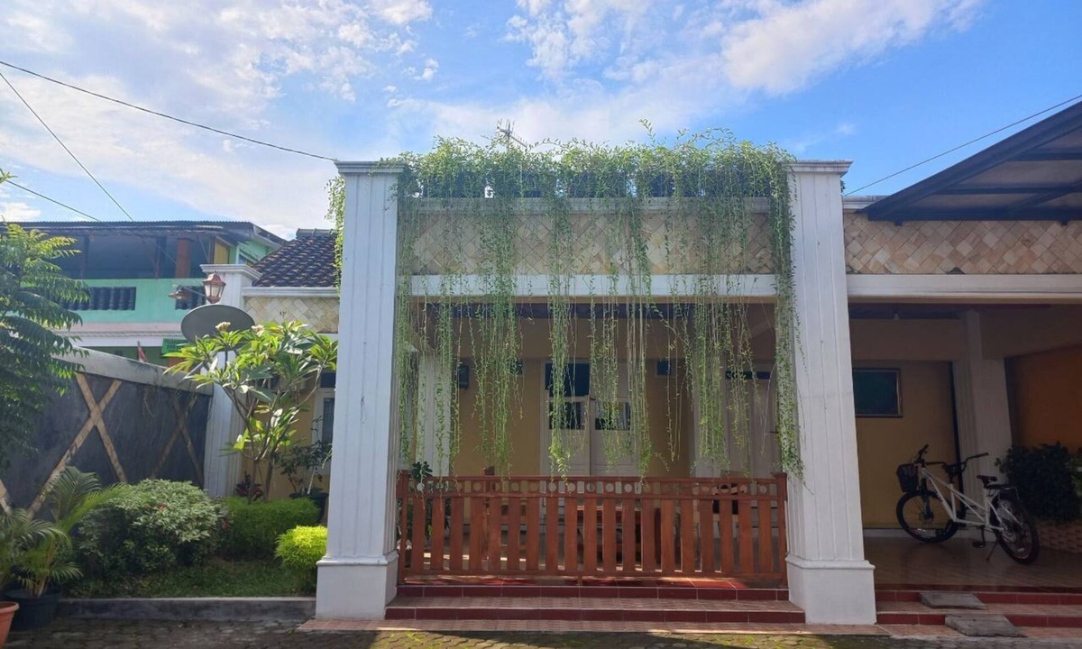 Pogung Lor Villa | Homestay Simply Homy dekat Tugu Jogja dan Monjali