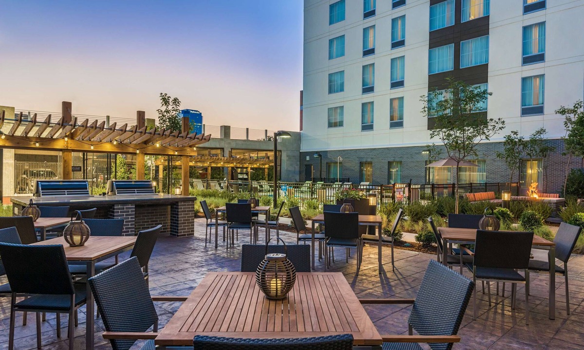 Downtown Little Rock Hotel | Homewood Suites by Hilton Little Rock Downtown